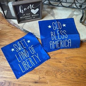 NWT Set of 2 Summer Pillow Covers Americana Farmhouse Theme indoor Outdoor